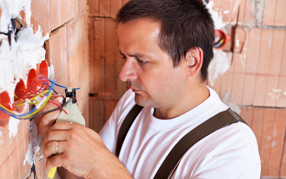 recherche travail électricien bâtiment Tremblay-en-France